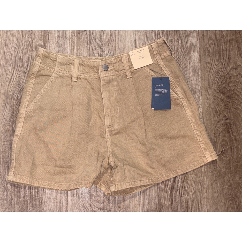 Universal Thread‎ Womens Pleated High Rise Shorts Tan Khaki Size 4 NWT